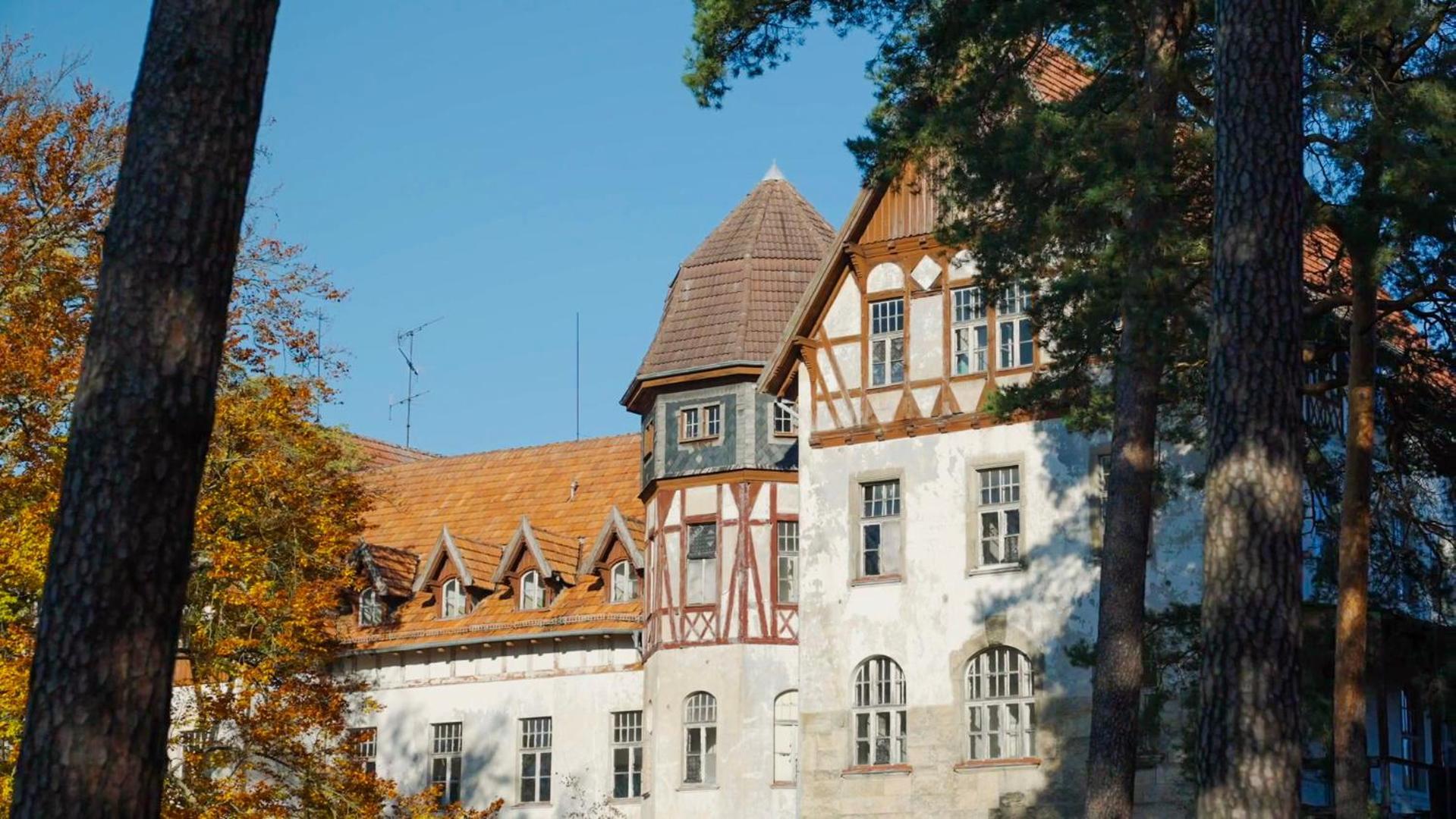 Parkresidenz Lychen, 3 Lychen
